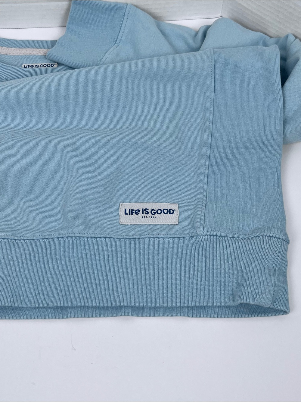 LIfe is Good Women's 100% Cotton Sweatshirt with Winter Penguin Graphic Size L - Picture 7 of 11